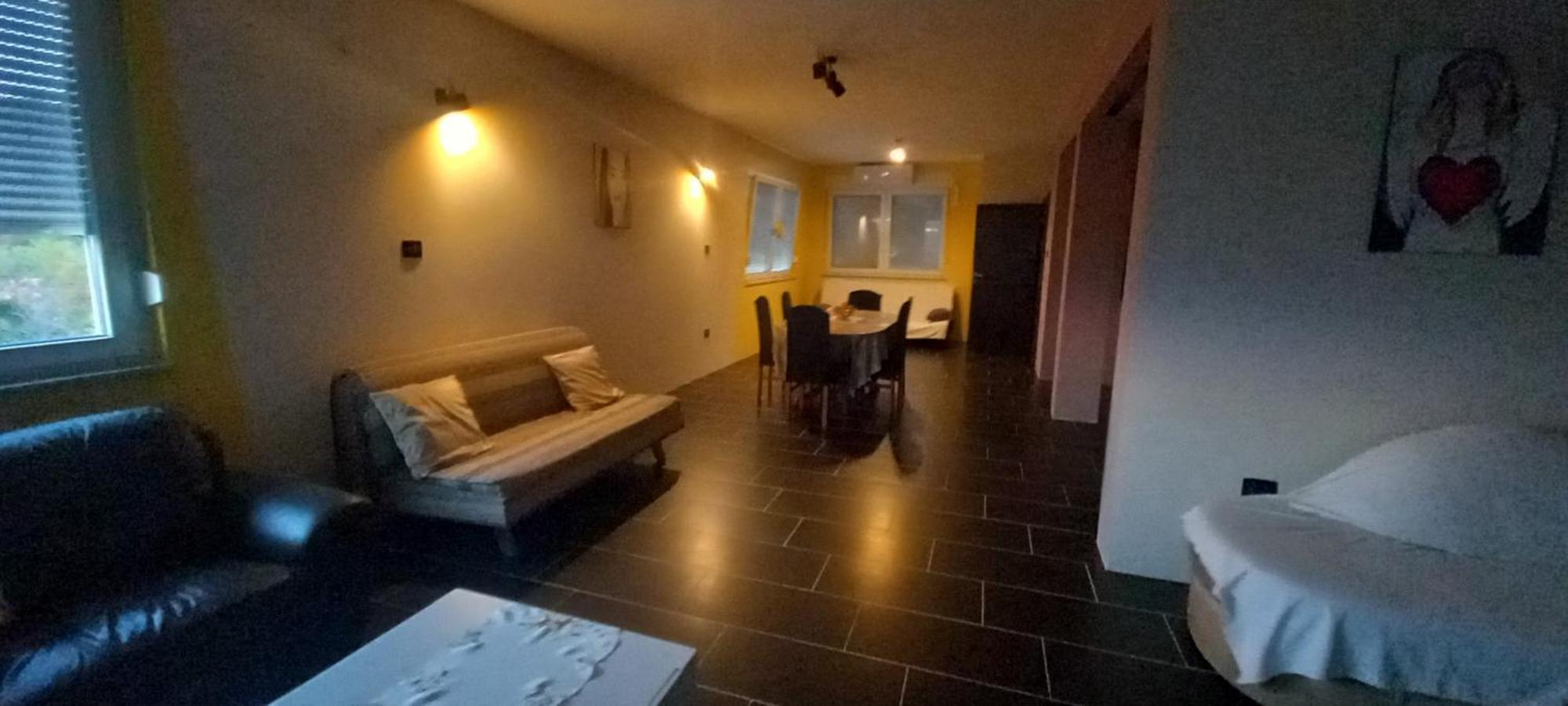 Apartman Barbara S Jacuzzijem Za Dvoje- Rijeka